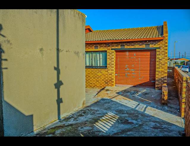 3 BEDROOM HOUSE FOR SALE IN TEMBISA